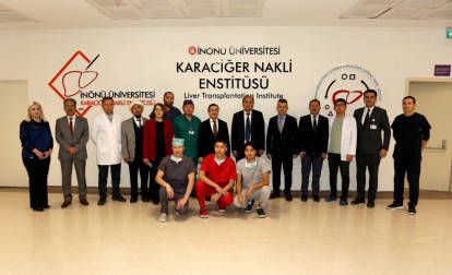 Kırgızistan'ın Karaciğer Nakil Merkezi'ni Malatya ekibi kuruyor