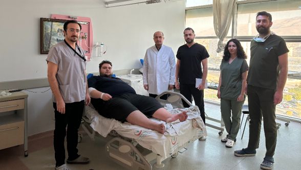 210 kiloluk Muhsin'e mide küçültme operasyonu